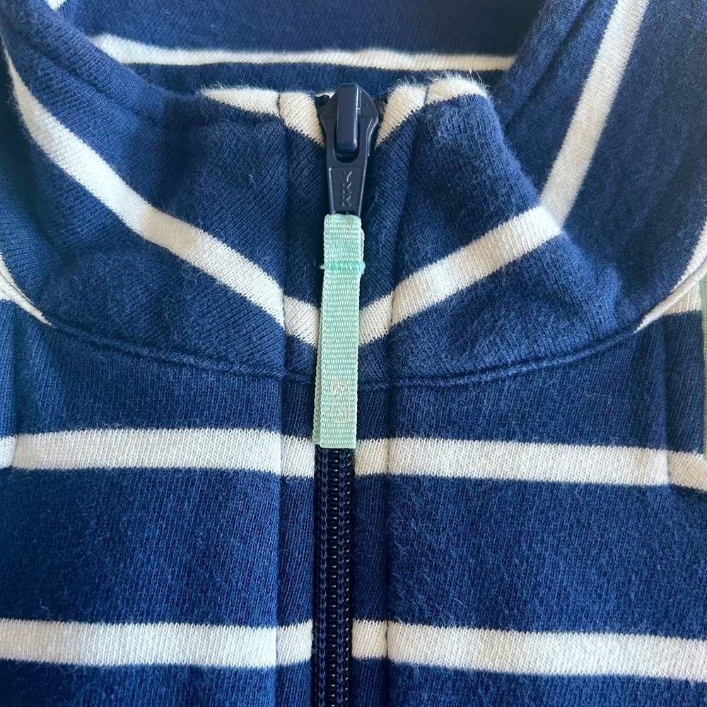 Vineyard Vines Navy and White Striped Quarter-Zip - Picture 3 of 6